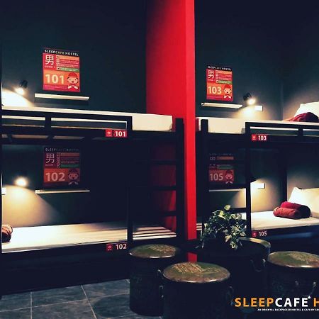 باتايا Sleepcafe Hostel المظهر الخارجي الصورة